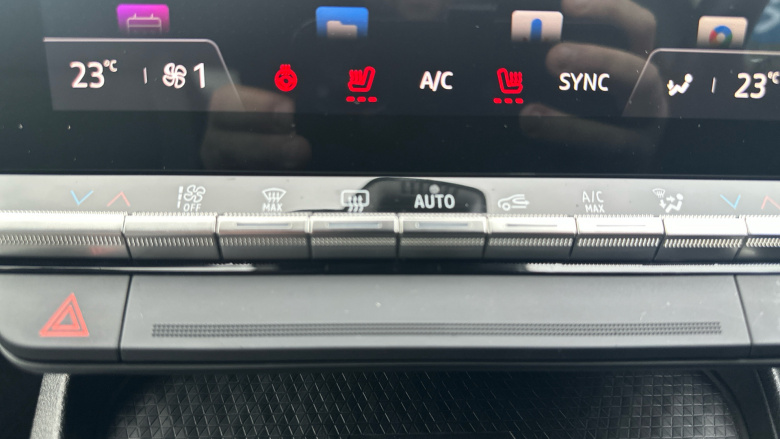 Renault Megane E-Tech EV60 160kW Techno+ 60kWh Optimum Charge 5dr Auto Electric Hatchback